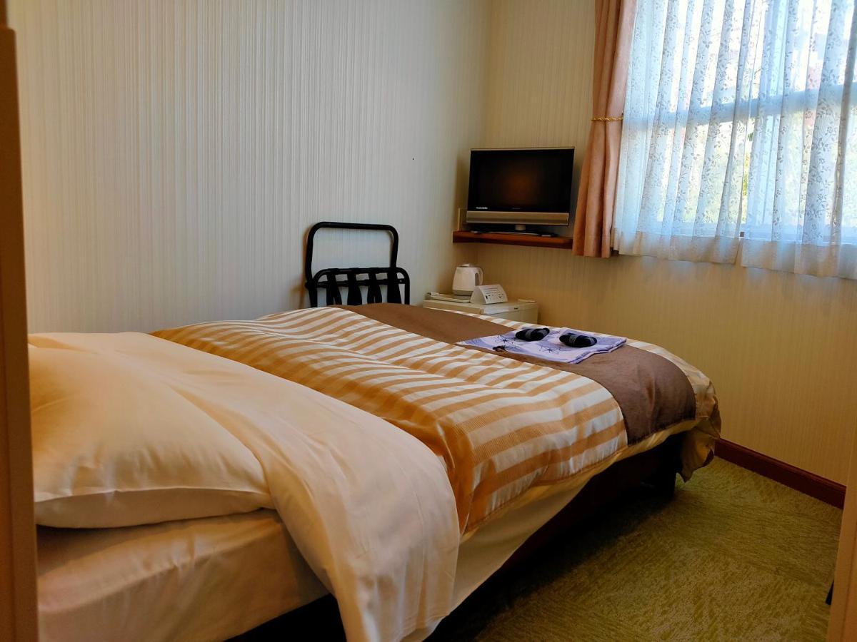 Beppu Station Hotel Екстер'єр фото