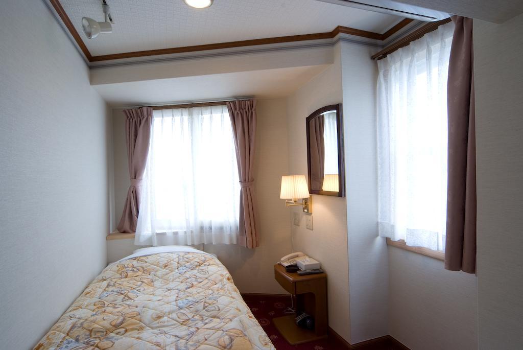Beppu Station Hotel Номер фото